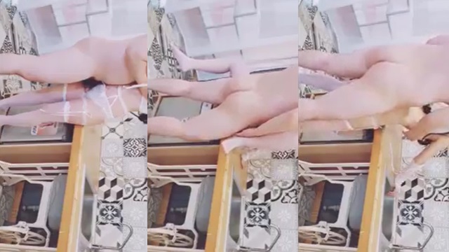 Chịch bé dâm đãng gợi cảm